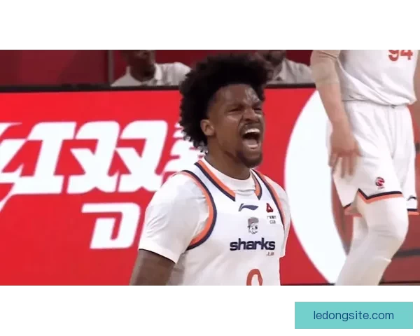 上海队4分险胜山西豪取13连胜 古德温31分7助攻击败旧主